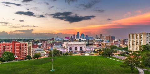 Sunset over Kansas City skyline including Union Station